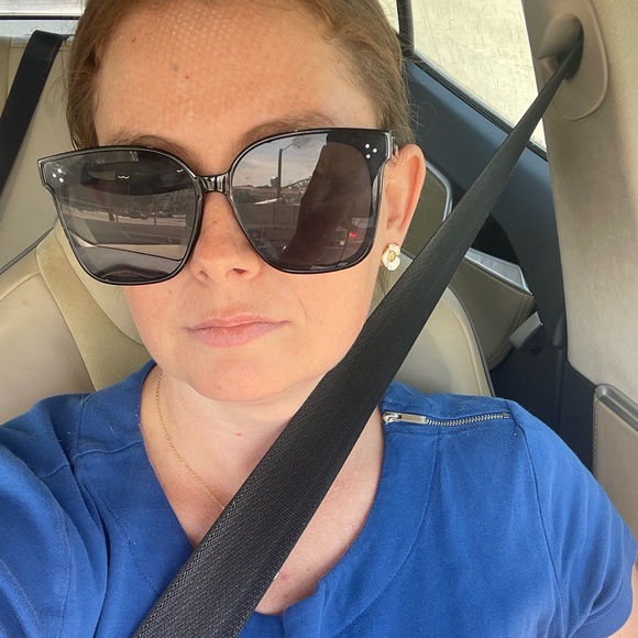 Meet your Posher, Dana - Picture 4 of 9